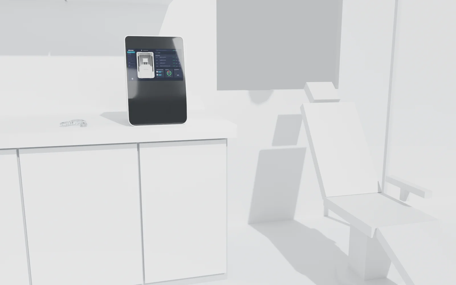 Microlay Ivy sobre la encimera de una clínica blanca, junto a un sillón dental